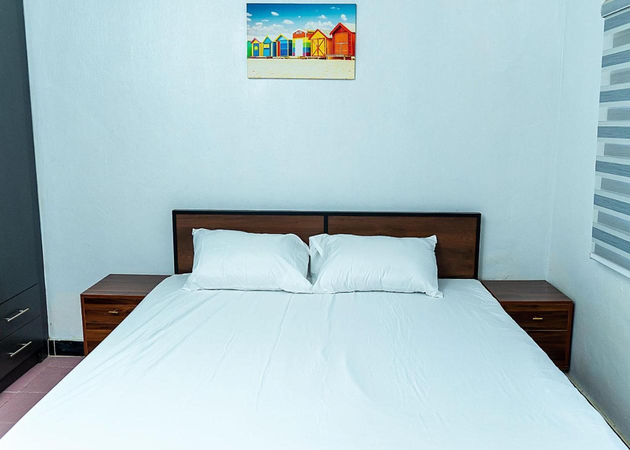 Palm Heights Apartments - Omole Phase 1, Ikeja Exteriér fotografie